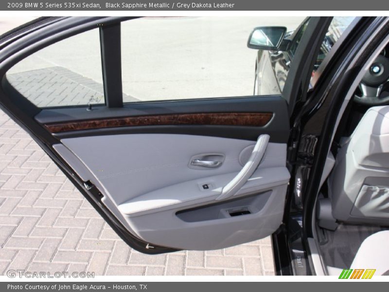 Black Sapphire Metallic / Grey Dakota Leather 2009 BMW 5 Series 535xi Sedan