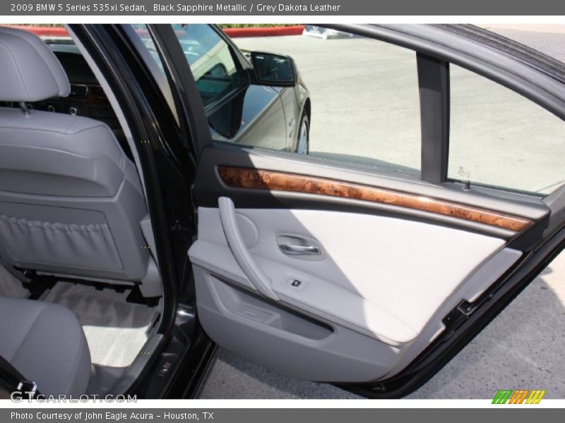 Black Sapphire Metallic / Grey Dakota Leather 2009 BMW 5 Series 535xi Sedan