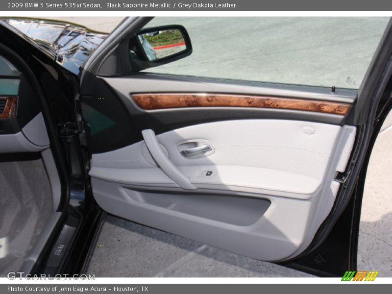 Black Sapphire Metallic / Grey Dakota Leather 2009 BMW 5 Series 535xi Sedan