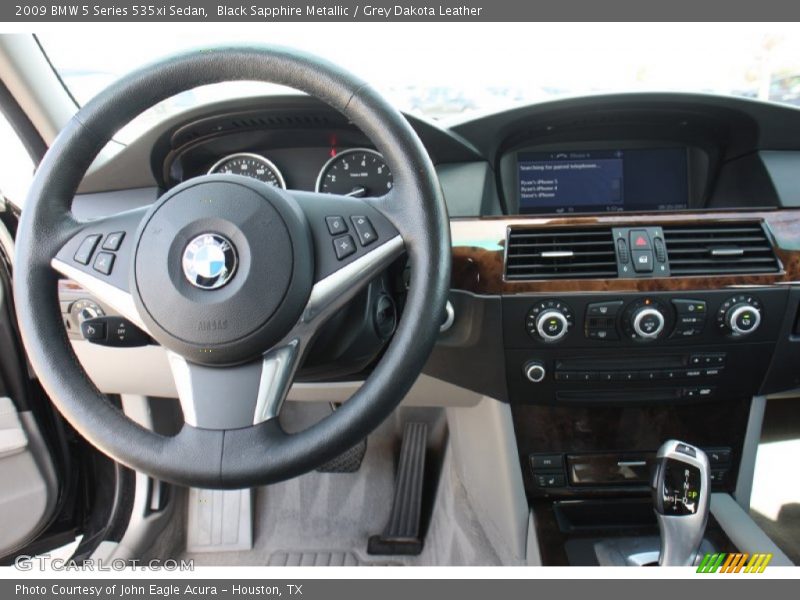 Black Sapphire Metallic / Grey Dakota Leather 2009 BMW 5 Series 535xi Sedan