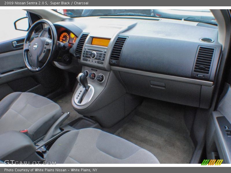 Super Black / Charcoal 2009 Nissan Sentra 2.0 S