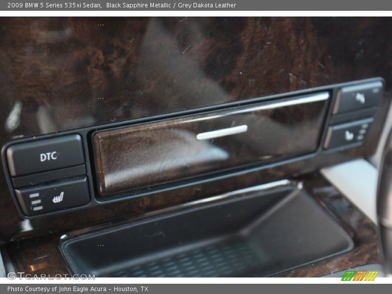 Black Sapphire Metallic / Grey Dakota Leather 2009 BMW 5 Series 535xi Sedan