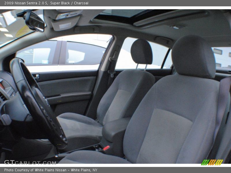 Super Black / Charcoal 2009 Nissan Sentra 2.0 S