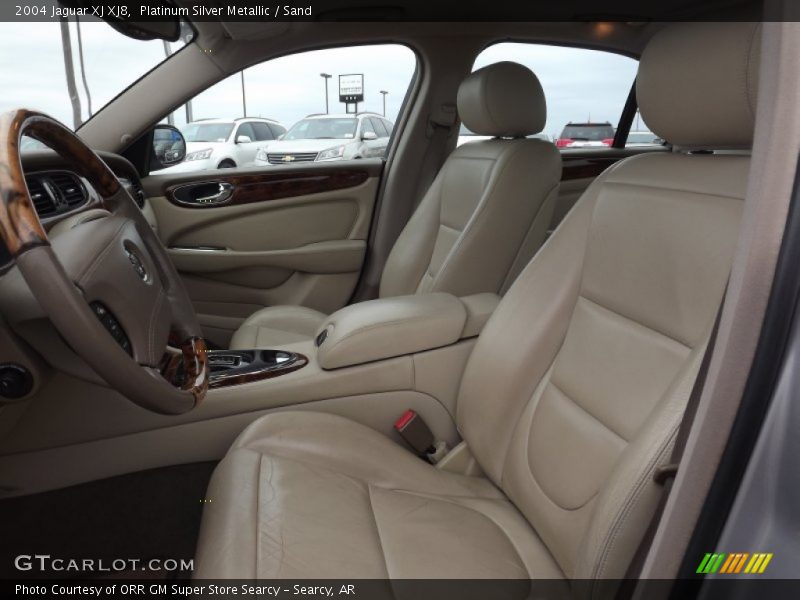 Front Seat of 2004 XJ XJ8