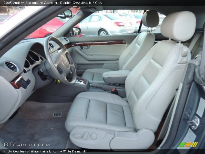 Front Seat of 2005 A4 3.0 quattro Cabriolet