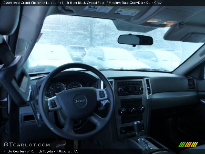 Brilliant Black Crystal Pearl / Medium Slate Gray/Dark Slate Gray 2009 Jeep Grand Cherokee Laredo 4x4