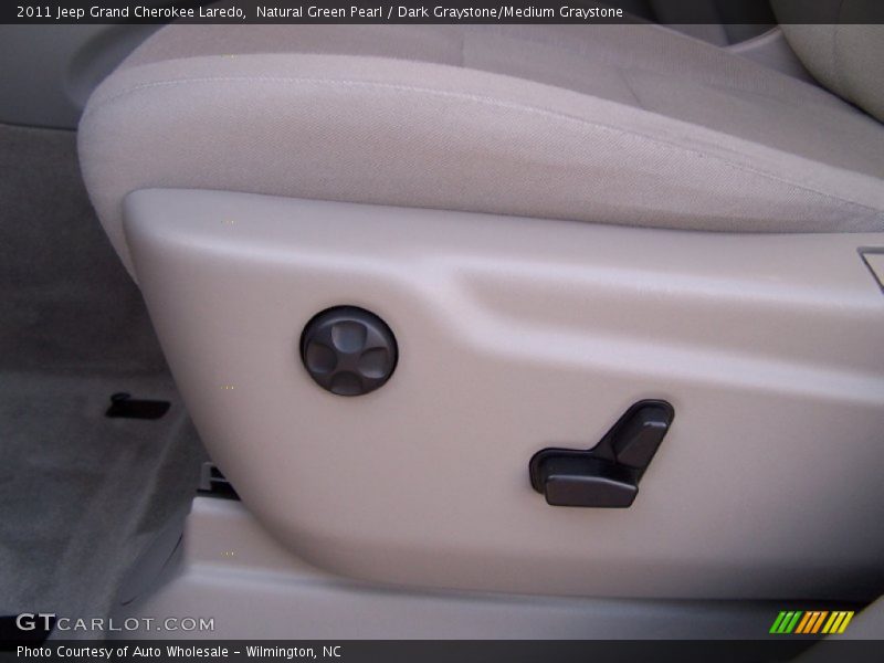Natural Green Pearl / Dark Graystone/Medium Graystone 2011 Jeep Grand Cherokee Laredo