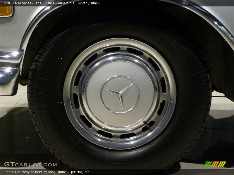 Silver / Black 1969 Mercedes-Benz S Class Convertible