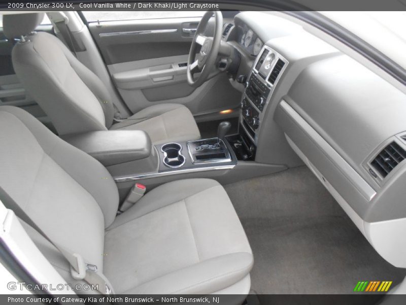 Cool Vanilla White / Dark Khaki/Light Graystone 2009 Chrysler 300 LX