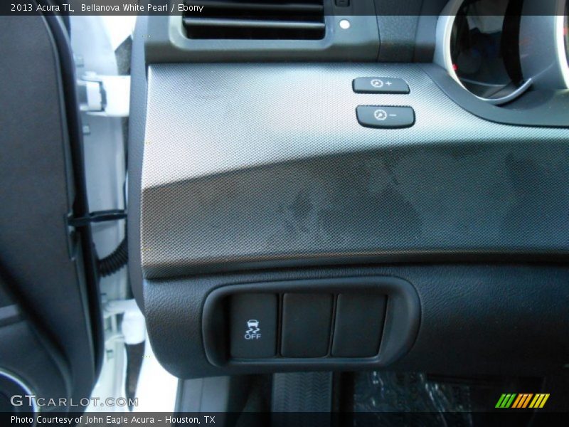 Bellanova White Pearl / Ebony 2013 Acura TL