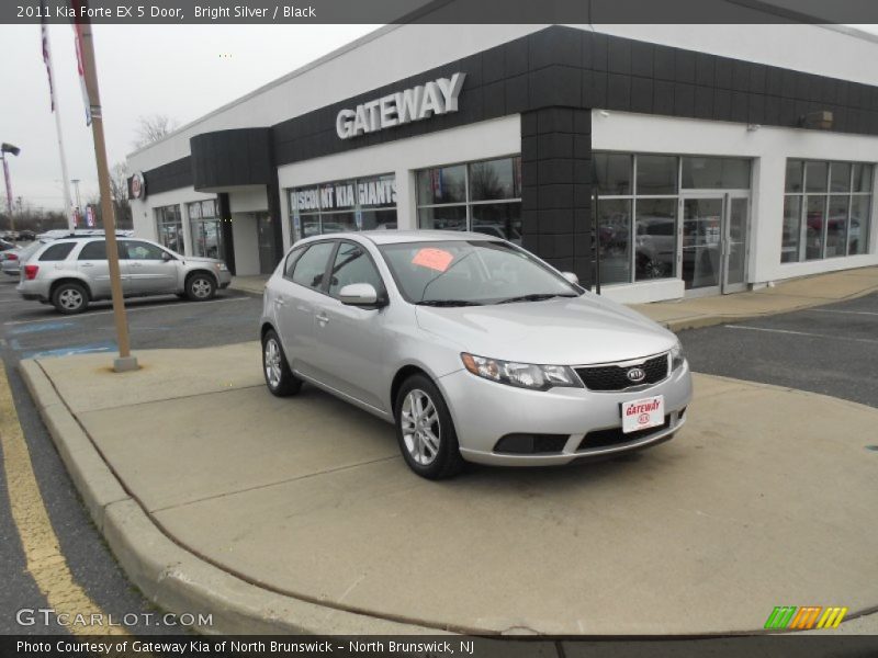 Bright Silver / Black 2011 Kia Forte EX 5 Door