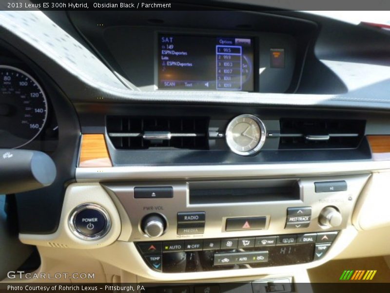 Obsidian Black / Parchment 2013 Lexus ES 300h Hybrid