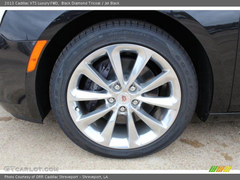  2013 XTS Luxury FWD Wheel