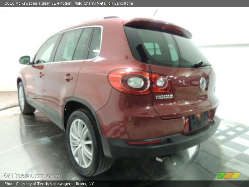 Wild Cherry Metallic / Sandstone 2010 Volkswagen Tiguan SE 4Motion