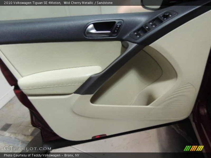 Wild Cherry Metallic / Sandstone 2010 Volkswagen Tiguan SE 4Motion