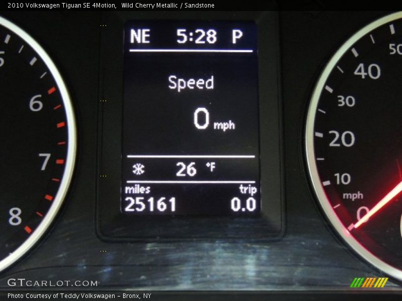 Wild Cherry Metallic / Sandstone 2010 Volkswagen Tiguan SE 4Motion