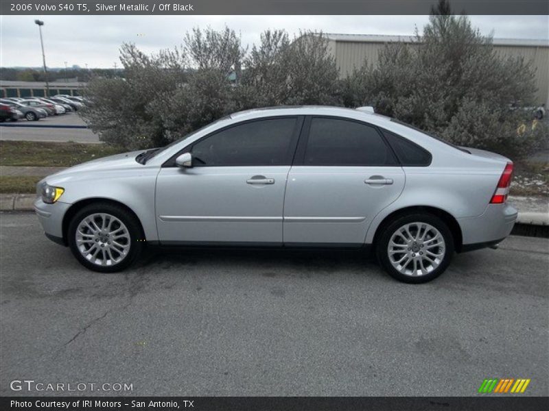 Silver Metallic / Off Black 2006 Volvo S40 T5