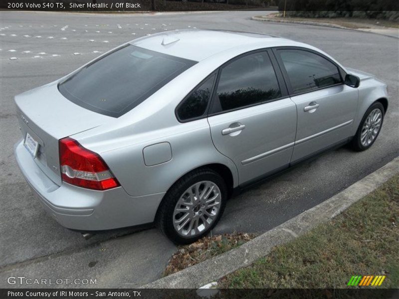 Silver Metallic / Off Black 2006 Volvo S40 T5