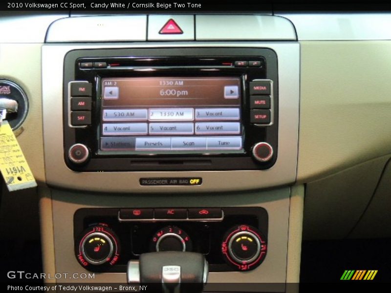 Candy White / Cornsilk Beige Two Tone 2010 Volkswagen CC Sport
