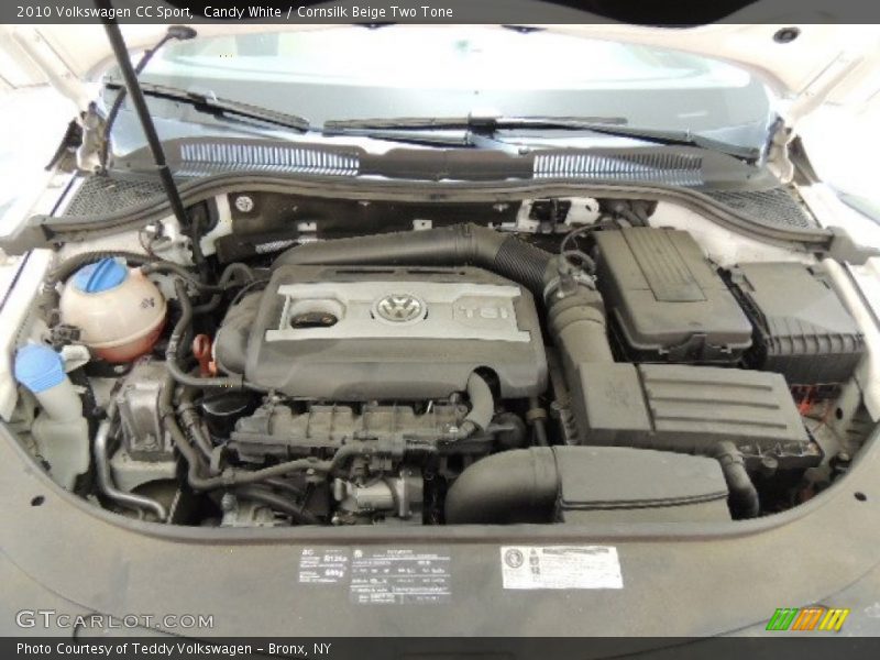 Candy White / Cornsilk Beige Two Tone 2010 Volkswagen CC Sport