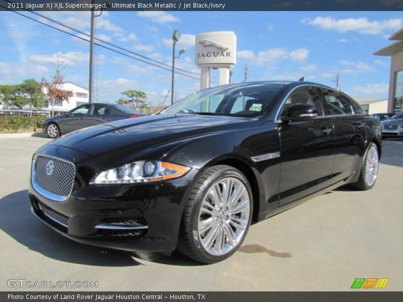 Front 3/4 View of 2011 XJ XJL Supercharged