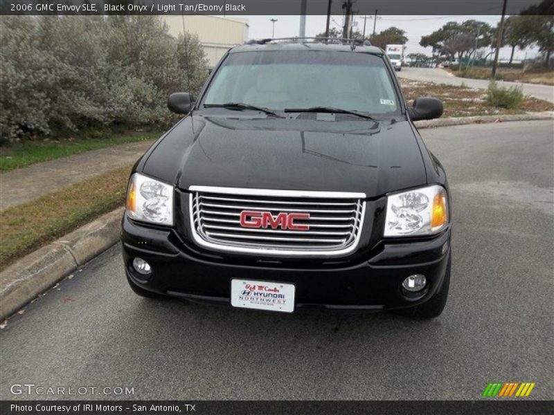 Black Onyx / Light Tan/Ebony Black 2006 GMC Envoy SLE