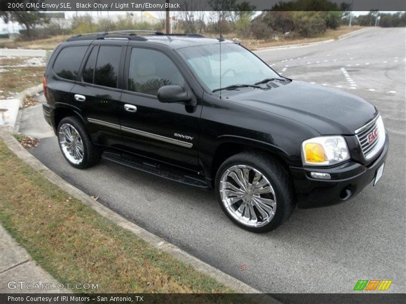 Black Onyx / Light Tan/Ebony Black 2006 GMC Envoy SLE