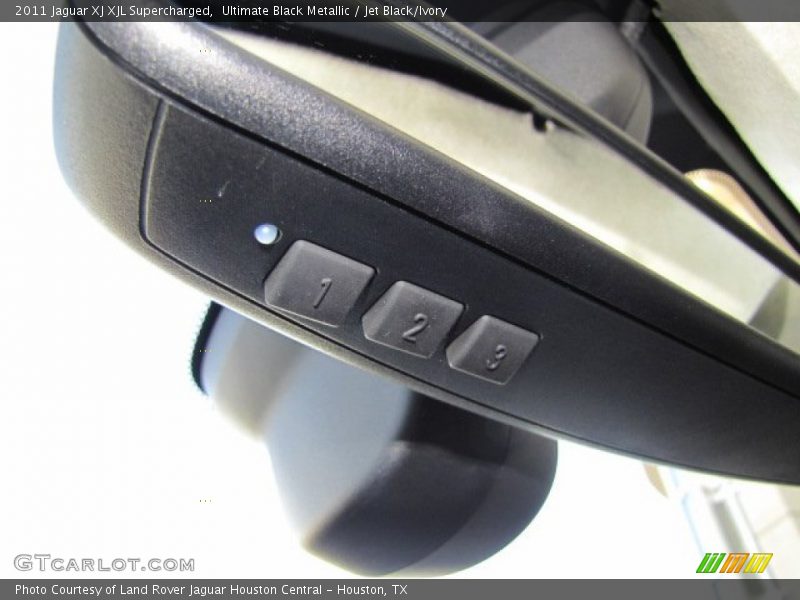 Controls of 2011 XJ XJL Supercharged