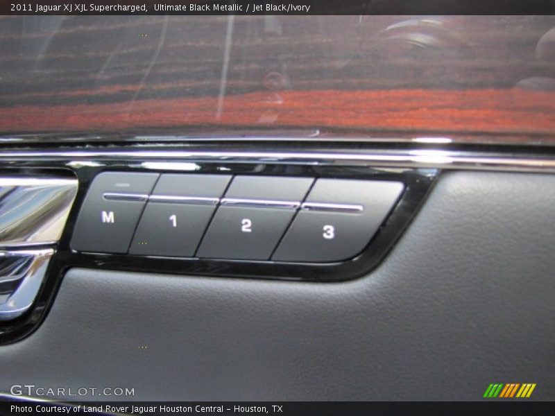 Controls of 2011 XJ XJL Supercharged