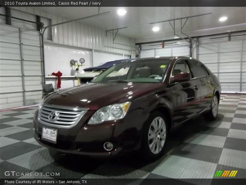 Cassis Red Pearl / Ivory 2010 Toyota Avalon Limited