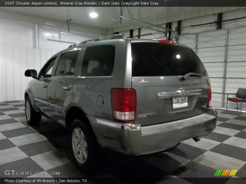 Mineral Gray Metallic / Dark Slate Gray/Light Slate Gray 2007 Chrysler Aspen Limited