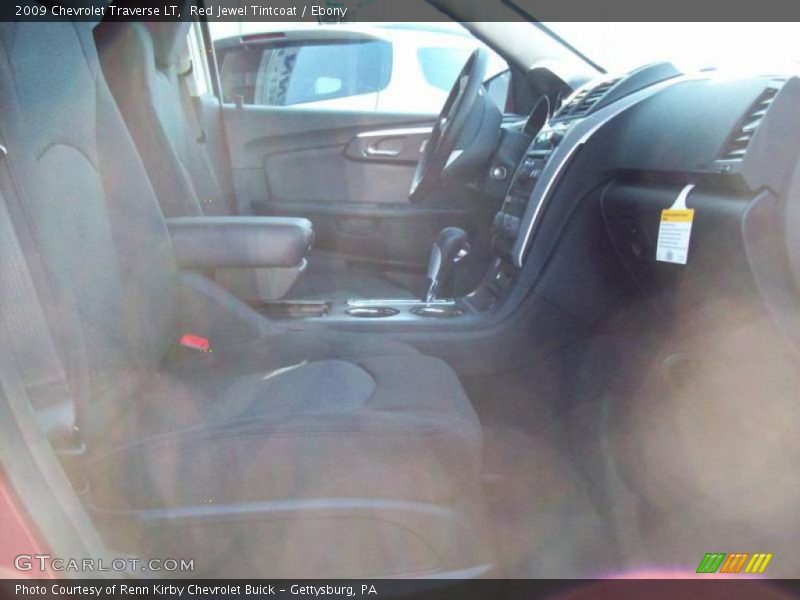 Red Jewel Tintcoat / Ebony 2009 Chevrolet Traverse LT