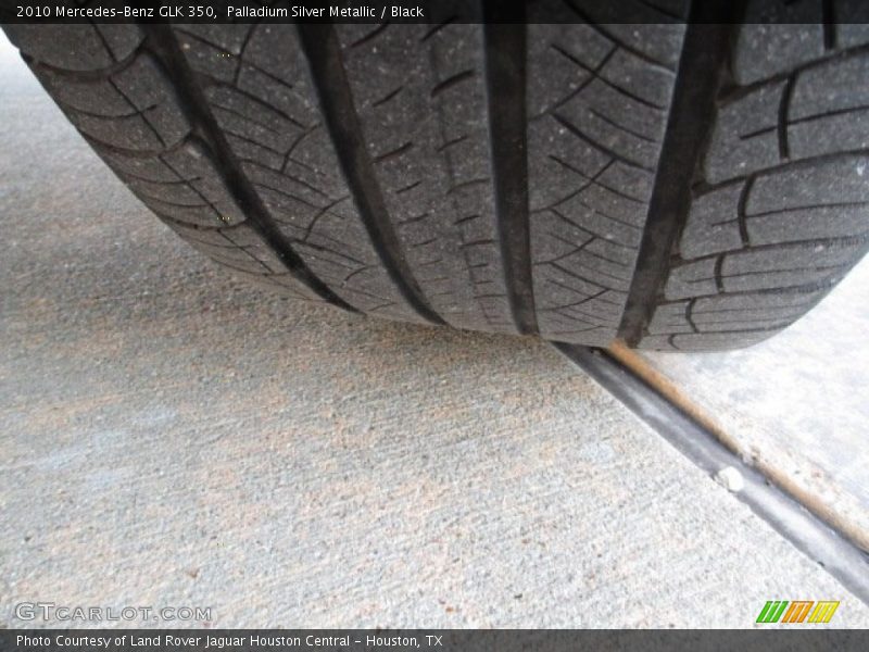 Palladium Silver Metallic / Black 2010 Mercedes-Benz GLK 350