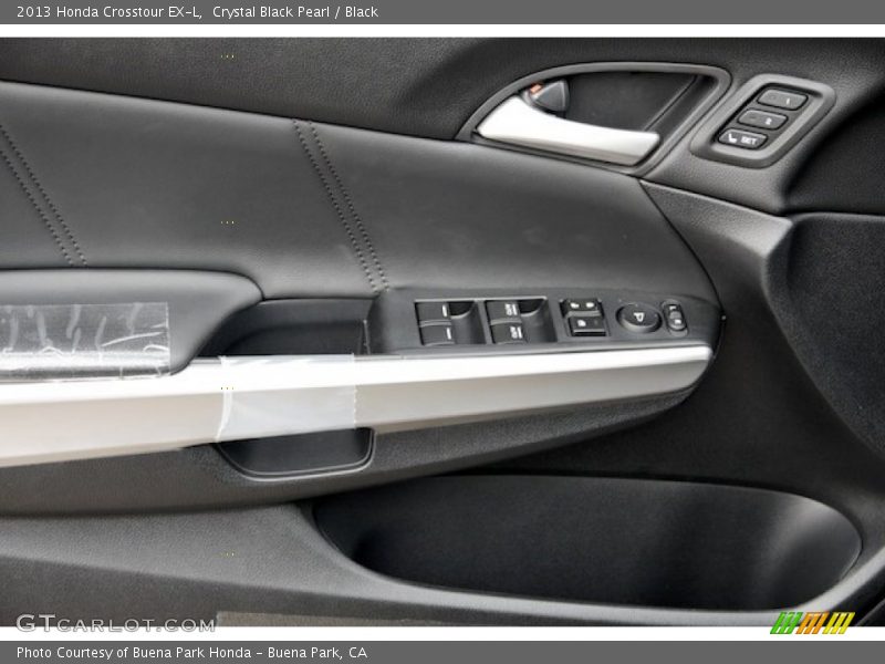 Door Panel of 2013 Crosstour EX-L