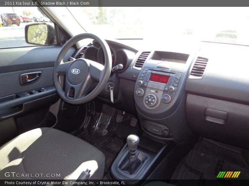 Shadow Black / Black Cloth 2011 Kia Soul 1.6
