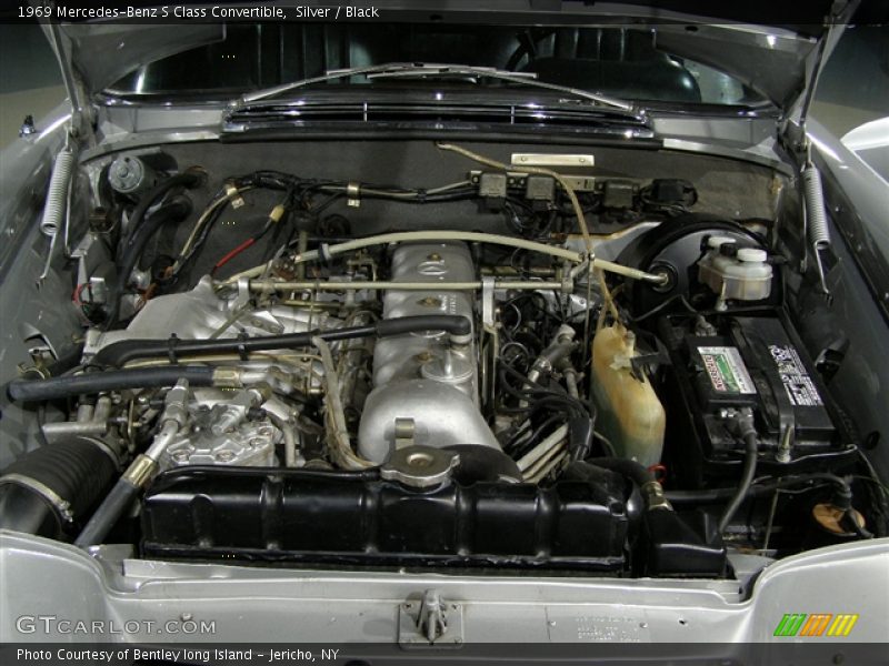 Silver / Black 1969 Mercedes-Benz S Class Convertible