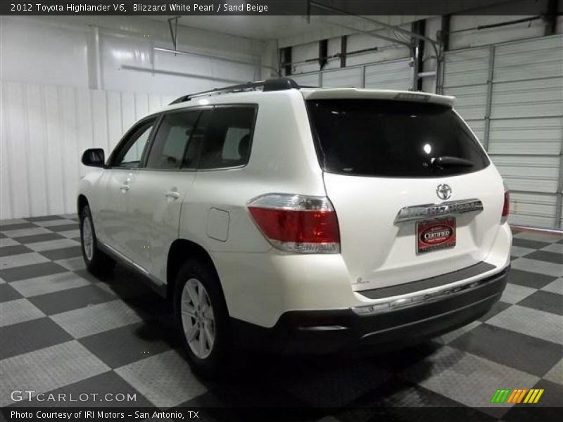 Blizzard White Pearl / Sand Beige 2012 Toyota Highlander V6