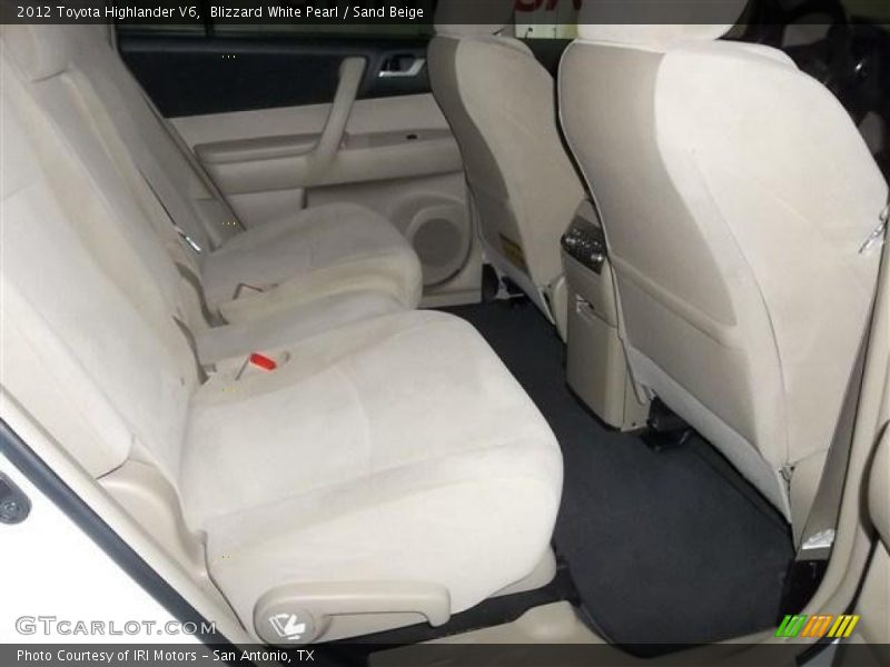 Blizzard White Pearl / Sand Beige 2012 Toyota Highlander V6