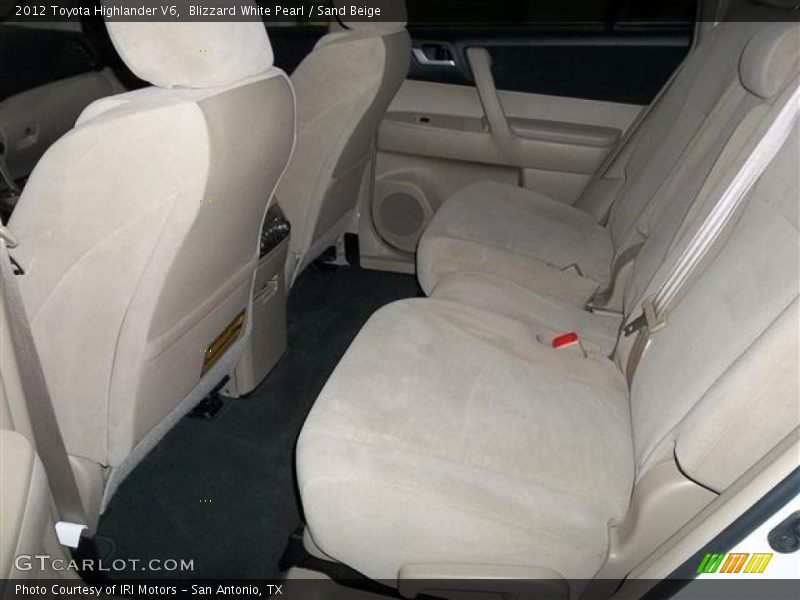Blizzard White Pearl / Sand Beige 2012 Toyota Highlander V6