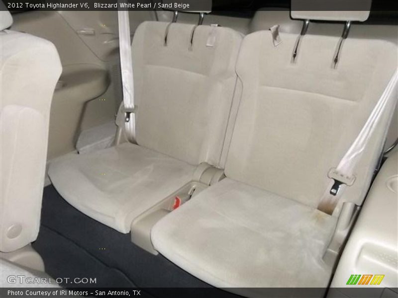 Blizzard White Pearl / Sand Beige 2012 Toyota Highlander V6