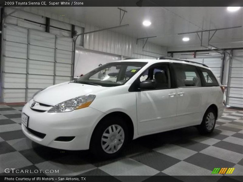 Super White / Stone 2009 Toyota Sienna CE