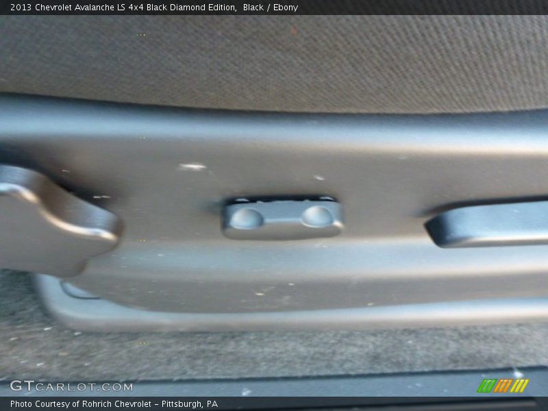 Black / Ebony 2013 Chevrolet Avalanche LS 4x4 Black Diamond Edition