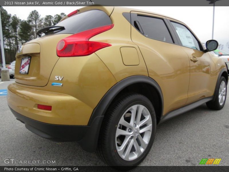 Atomic Gold / Black/Silver Trim 2013 Nissan Juke SV