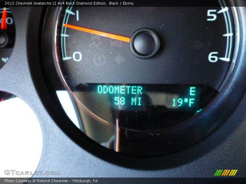 Black / Ebony 2013 Chevrolet Avalanche LS 4x4 Black Diamond Edition