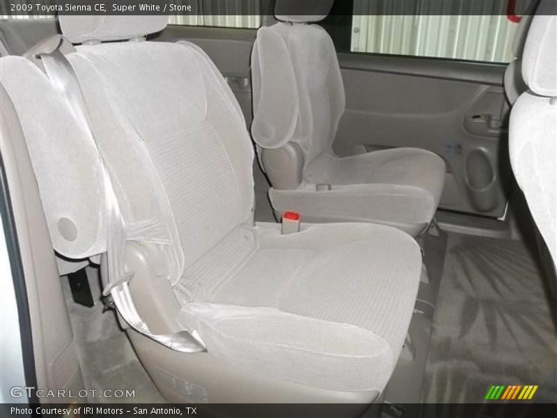 Super White / Stone 2009 Toyota Sienna CE