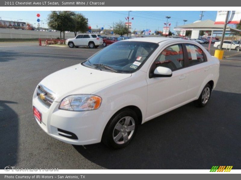 Summit White / Charcoal 2011 Chevrolet Aveo LT Sedan