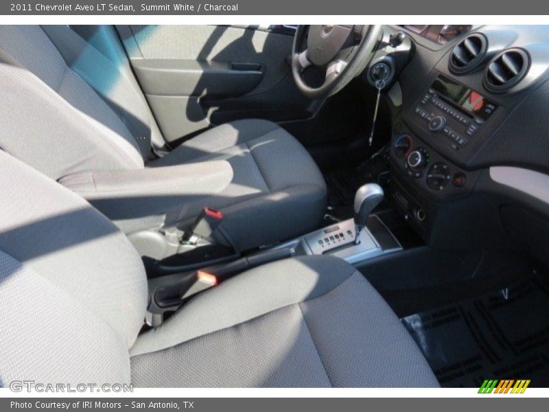 Summit White / Charcoal 2011 Chevrolet Aveo LT Sedan