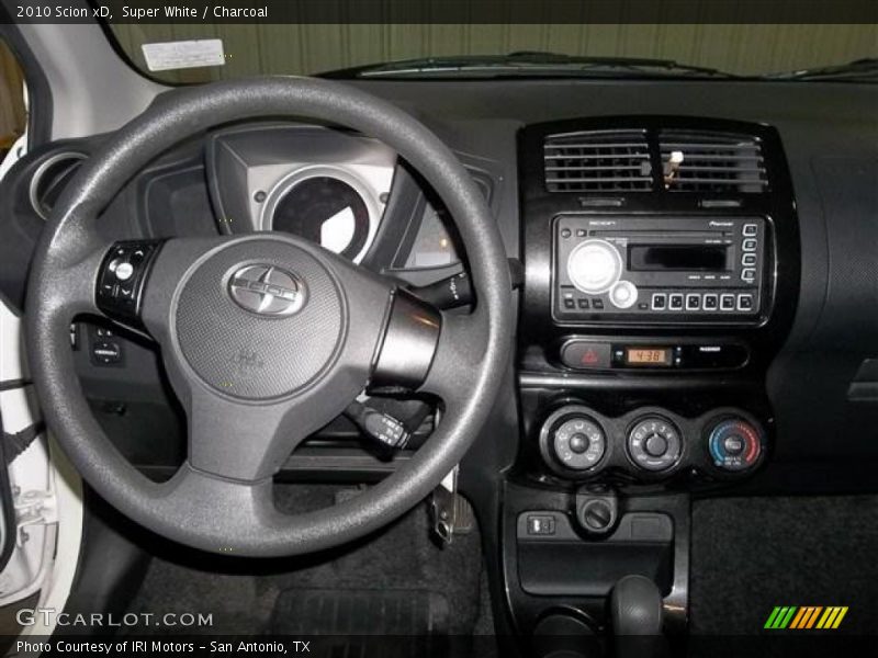 Super White / Charcoal 2010 Scion xD