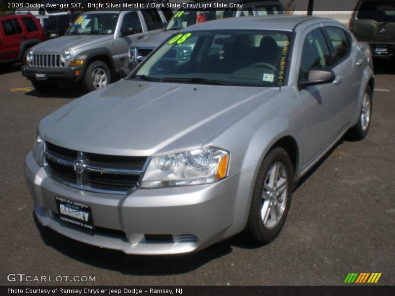 Bright Silver Metallic / Dark Slate Gray/Light Slate Gray 2008 Dodge Avenger SXT