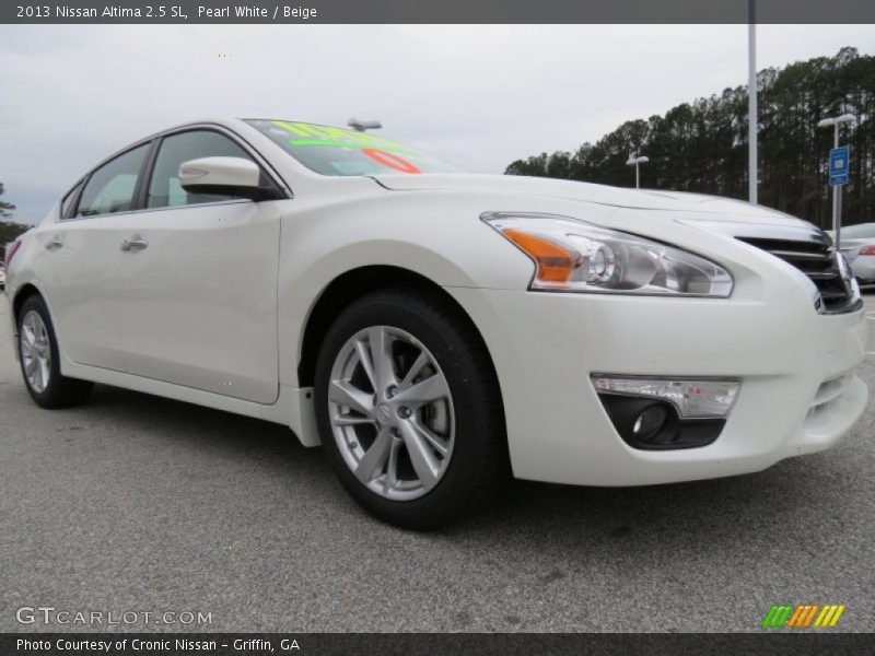 Pearl White / Beige 2013 Nissan Altima 2.5 SL